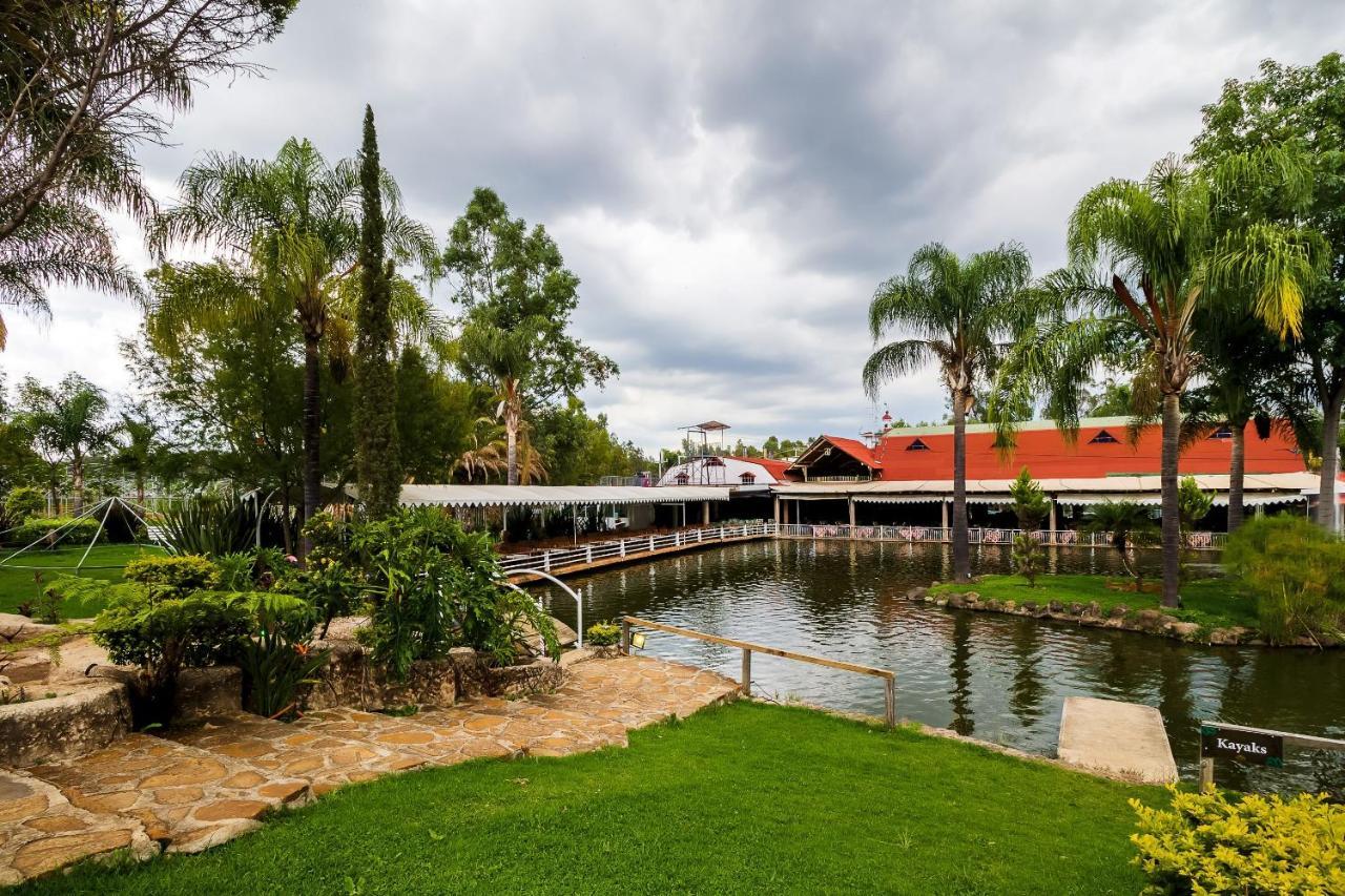 Hotel Hacienda Coyotes Zapotlanejo Exterior photo